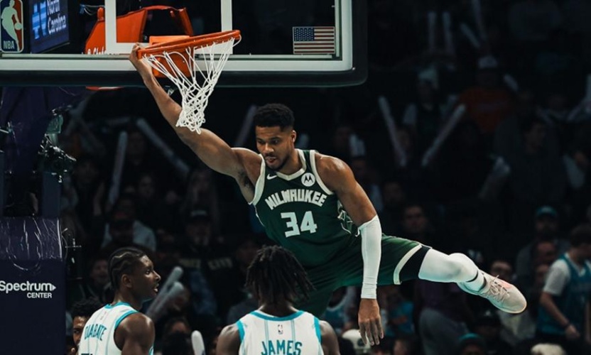 Άλλη ομάδα με Γιάννη: Δεύτερη σερί νίκη για Μπακς, πέρασαν από την Σάρλοτ με οδηγό Αντετοκούνμπο (ΒΙΝΤΕΟ)