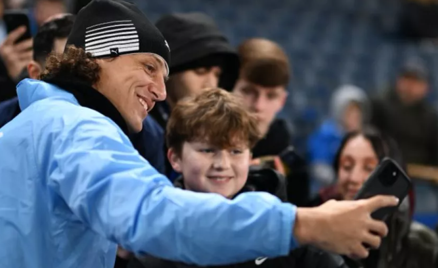 CHAMPIONS LEAGUE: Η φωτογραφία της αγωνιστικής με Νταβίντ Λουίζ!