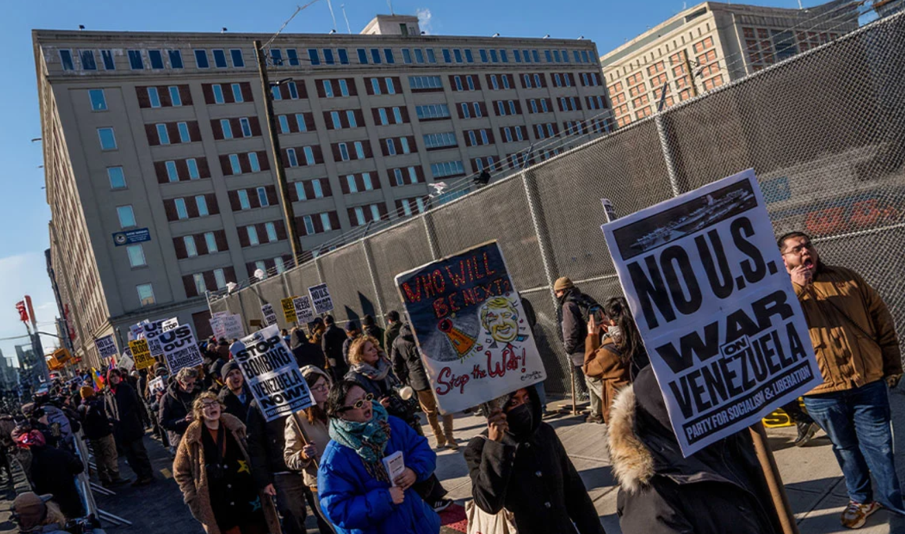 Δολοφονίες, μαχαίρια και τρωκτικά: Στη διαβόητη φυλακή του Μπρούκλιν που έχουν περάσει ο «Diddy» Κομπς και η Μάξγουελ, ο Μαδούρο