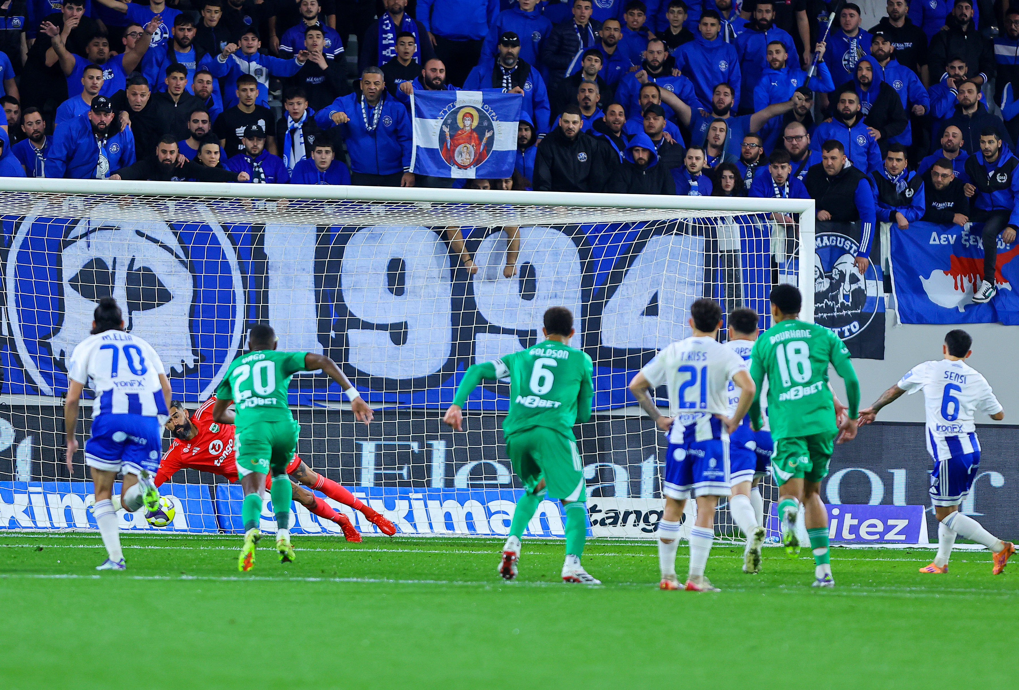 ΔΕΝ ΕΧΕΙ ΞΑΝΑΓΙΝΕΙ: Τρεις εκτελέσεις πέναλτι, αλλά το μηδέν έμεινε στο Άρης - Ανόρθωση