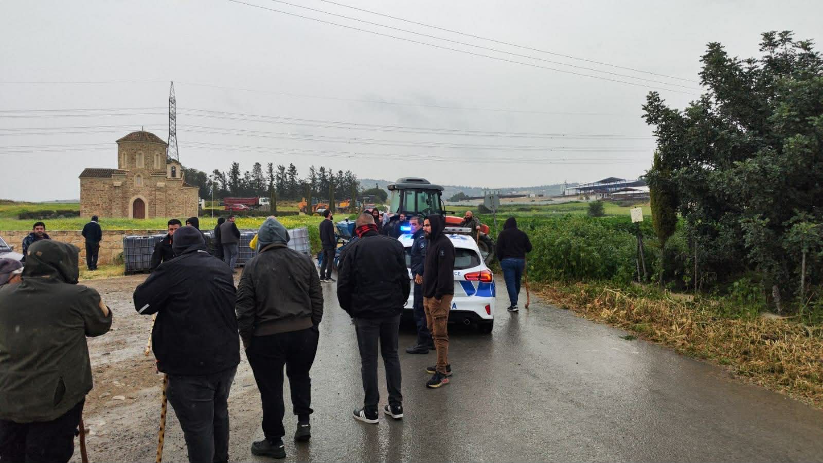 Στα δικαστήρια οι κτηνοτρόφοι: Ετοιμάζουν μαζικές προσφυγές για παύση των θανατώσεων - Στη Βουλή το θέμα