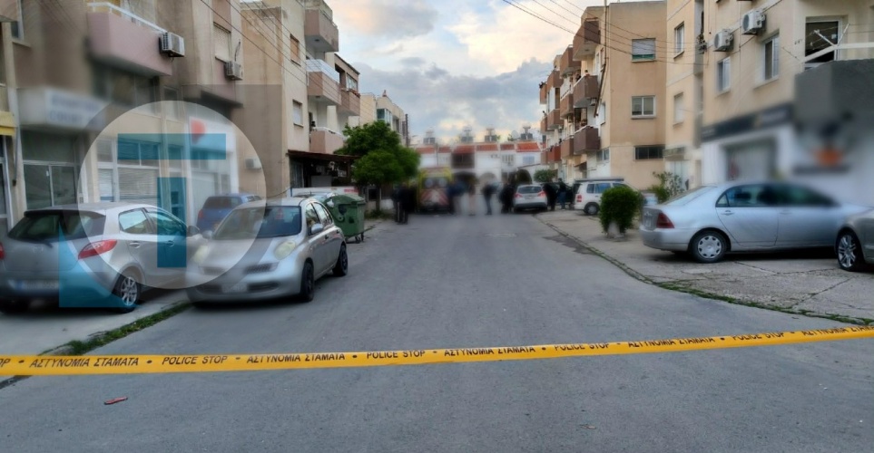 Θρίλερ στη Λάρνακα: Αίσιο τέλος – Πέρασαν χειροπέδες στον άνδρα – Απελευθερώθηκαν οι δύο γυναίκες