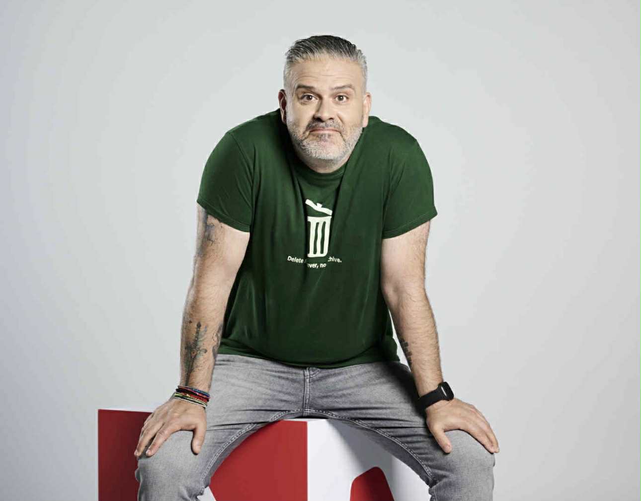 «Σάρωσε» ξανά Λούης: Πρωτιά στην τηλεθέαση για το Λούης Night Show – Ο κορυφαίος stand up comedian που δεν έχει αντίπαλο!