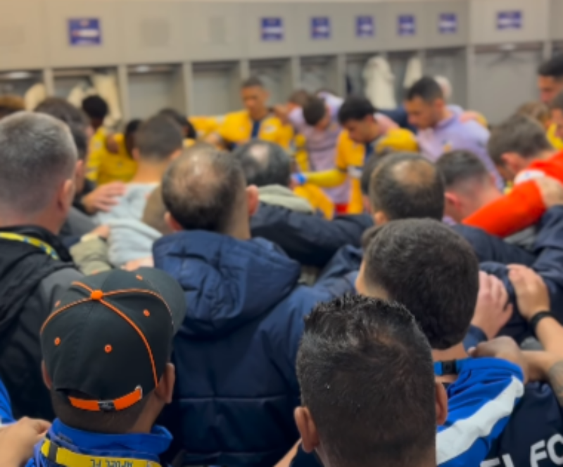 ΒΙΝΤΕΟ: Η ηγετική-πωρωτική ομιλία του Λαΐφη στα αποδυτήρια λίγο πριν τη σέντρα στο ΑΠΟΕΛ-Ομόνοια