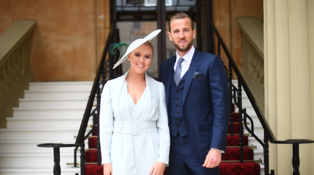 Επίδειξη πλούτου ή βασιλικά ένστικτα; Ο Άγγλος σκόρερ φτιάχνει έπαυλη όμοια με το Μπάκιγχαμ