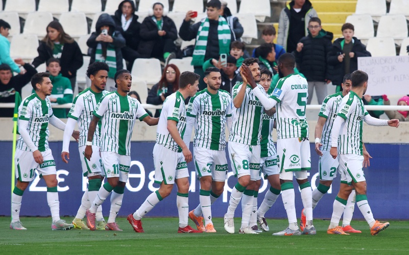 Ζορίστηκε η Ομόνοια κόντρα στην αξιόμαχη Ανόρθωση, αλλά πήρε το τρίποντο και ξέφυγε από την Πάφο!