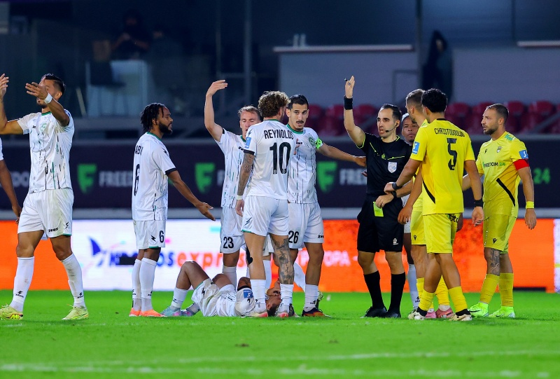 ΒΙΝΤΕΟ: Η φάση της αποβολής του Μπαχάσα για κτύπημα στον Φερνάντες