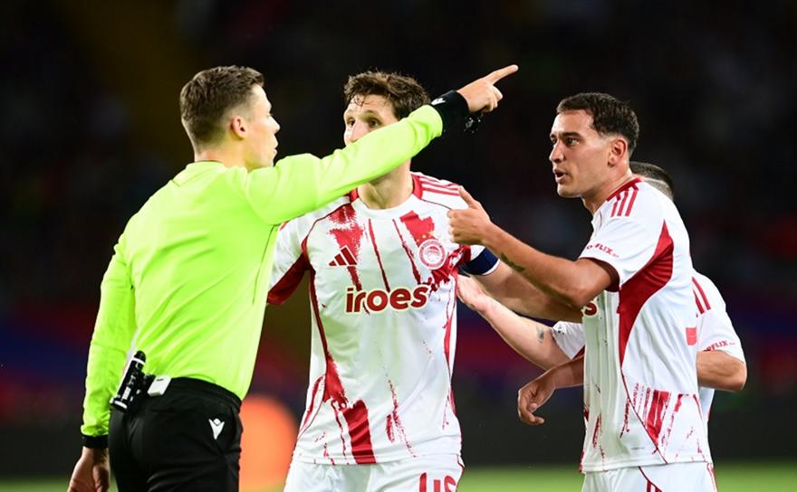 Αλλάζει ο κανονισμός μετά τη δεύτερη κίτρινη του Έσε: Θα μπορεί να τσεκάρεται μέσω VAR! Αλλάζει ο κανονισμός μετά τη δεύτερη κίτρινη του Έσε: Θα μπορεί να τσεκάρεται μέσω VAR!