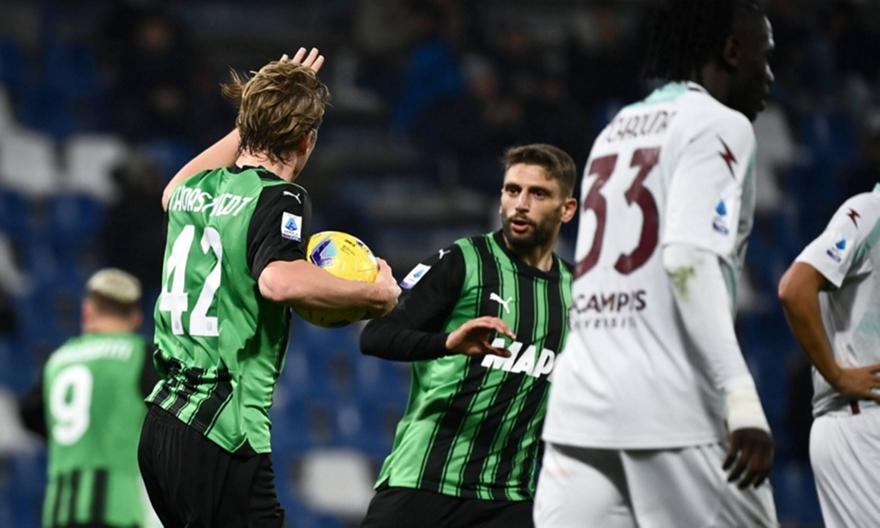 Ο Θόρστβεντ έσωσε τον βαθμό για τη Σασουόλο και κράτησε στον πάτο τη Σαλερνιτάνα!