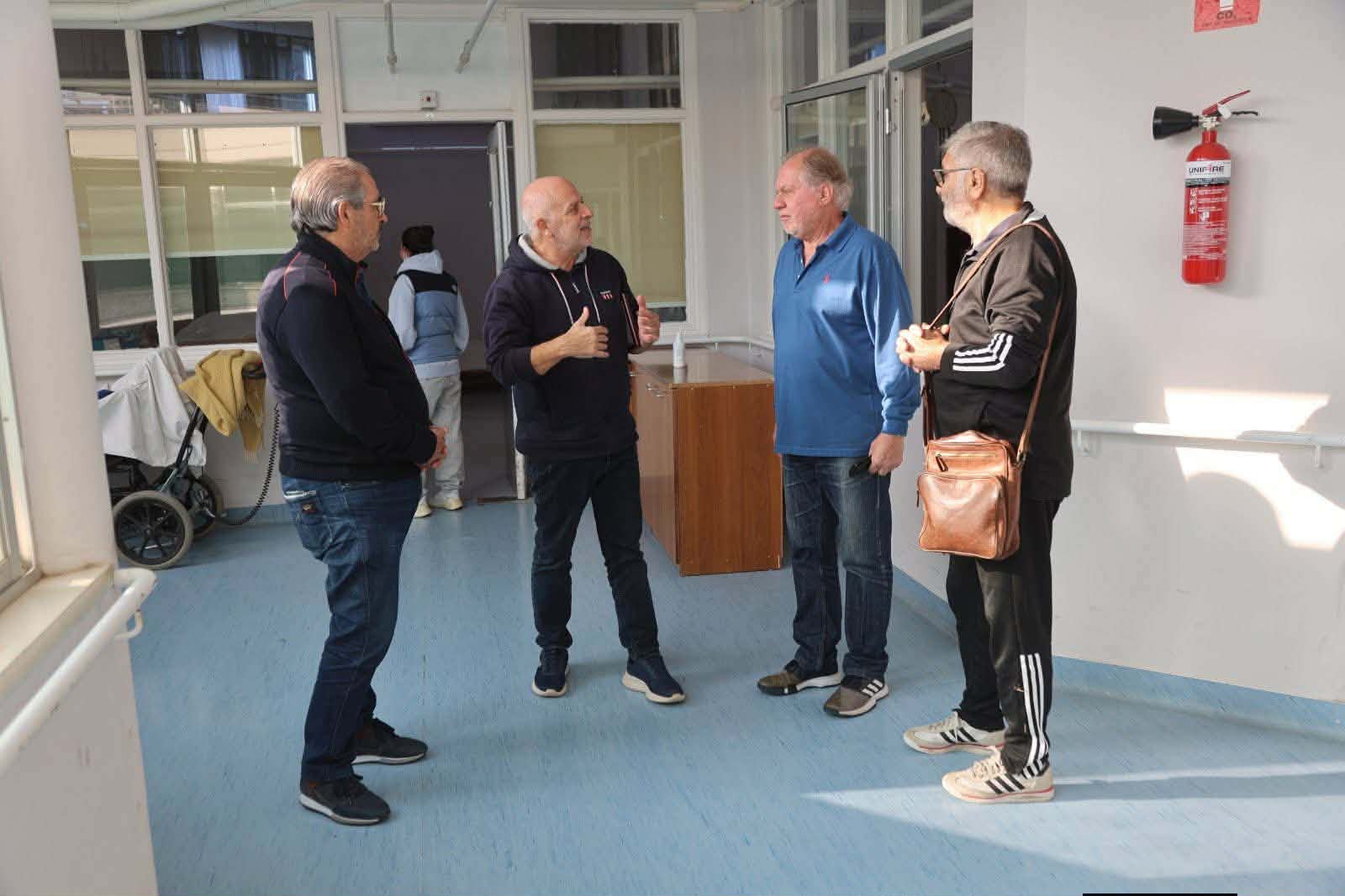 Μοίρασε δώρα στα παιδιά το ΔΣ του Ομίλου του Απόλλωνα