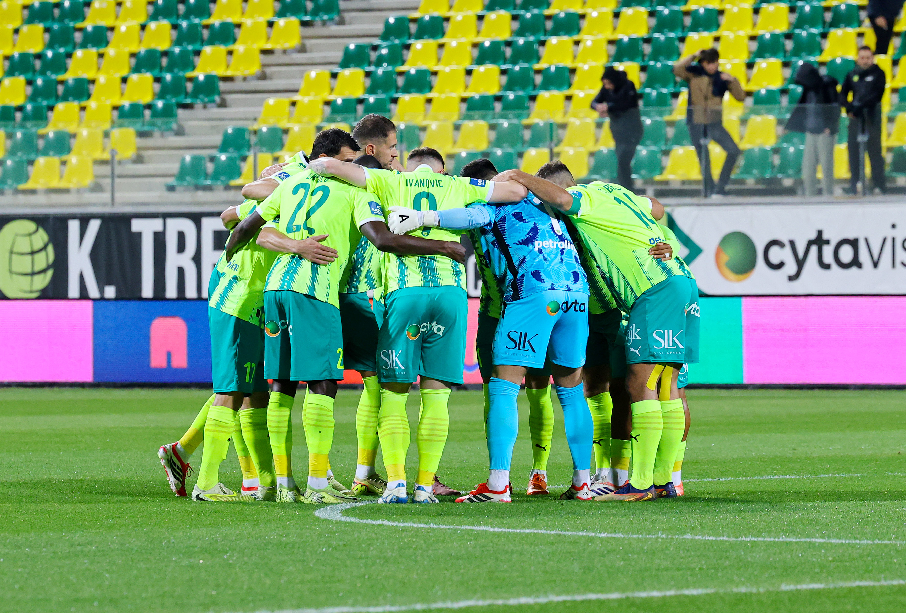 Χωρίς Ρομπέρζ η ΑΕΚ κόντρα στην Κρίσταλ Πάλας