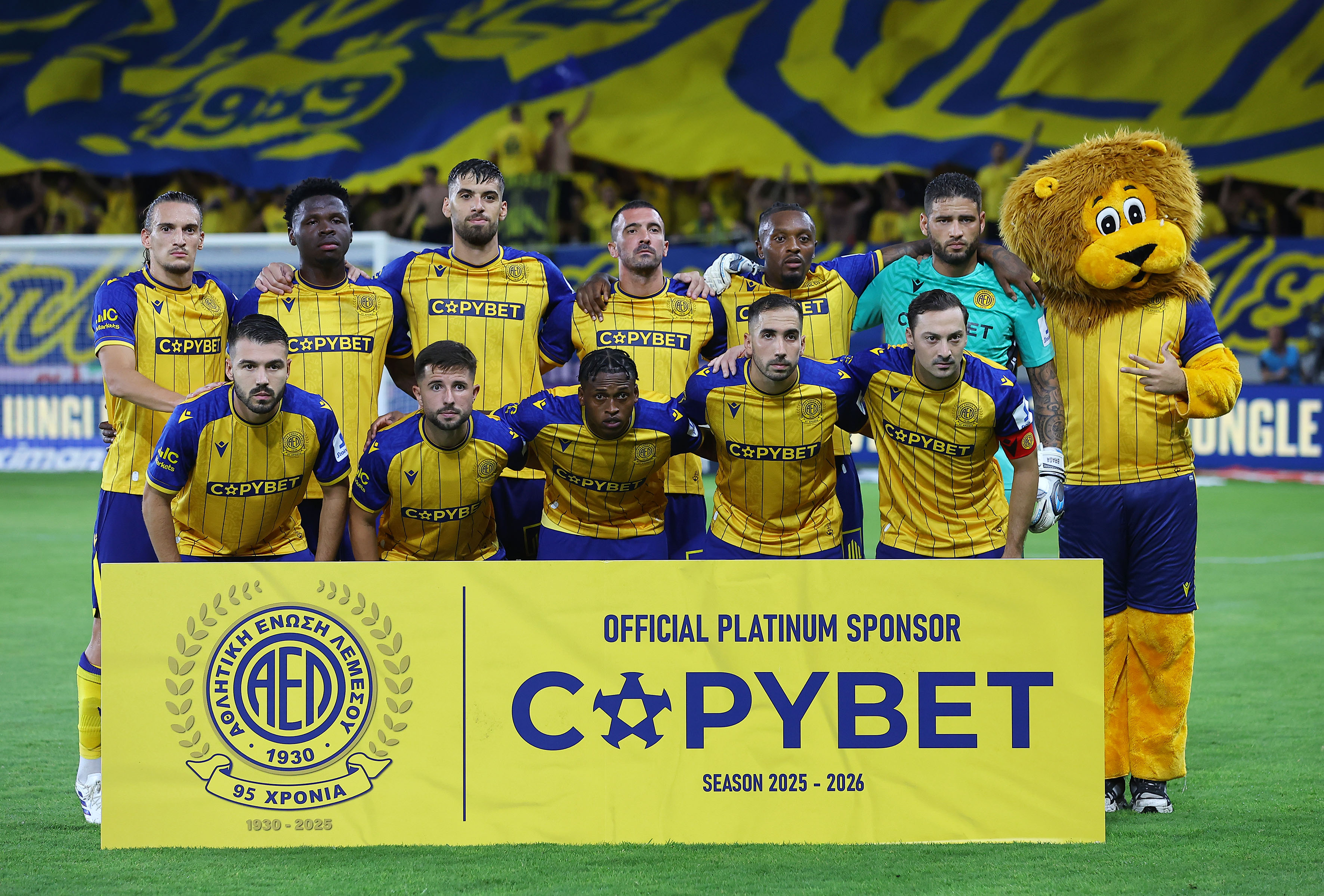 &Tau;&omicron; &pi;&alpha;&iota;&chi;&nu;ί&delta;&iota; &pi;&omicron;&upsilon; &pi;&rho;έ&pi;&epsilon;&iota; &nu;&alpha;... &laquo;&kappa;&upsilon;&kappa;&lambda;ώ&sigma;&epsilon;&iota;&raquo; &eta; &Alpha;&Epsilon;&Lambda; &tau;&omicron;&nu; &Iota;&alpha;&nu;&omicron;&upsilon;ά&rho;&iota;&omicron;