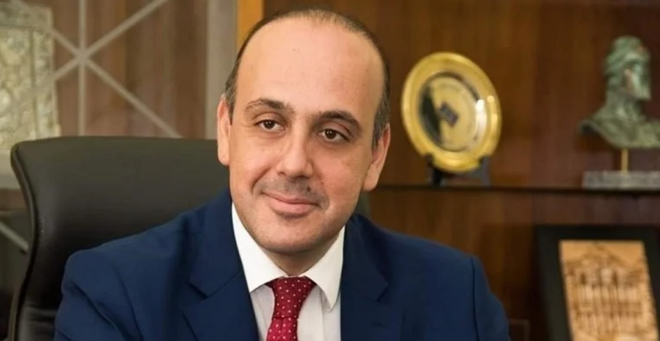 Βγαίνει μπροστά και διαψεύδει τα περί ξυλοδαρμού από τον Δήμαρχο Πάφου η σύζυγός του - «Μακριά τα πολιτικά παιχνίδια»