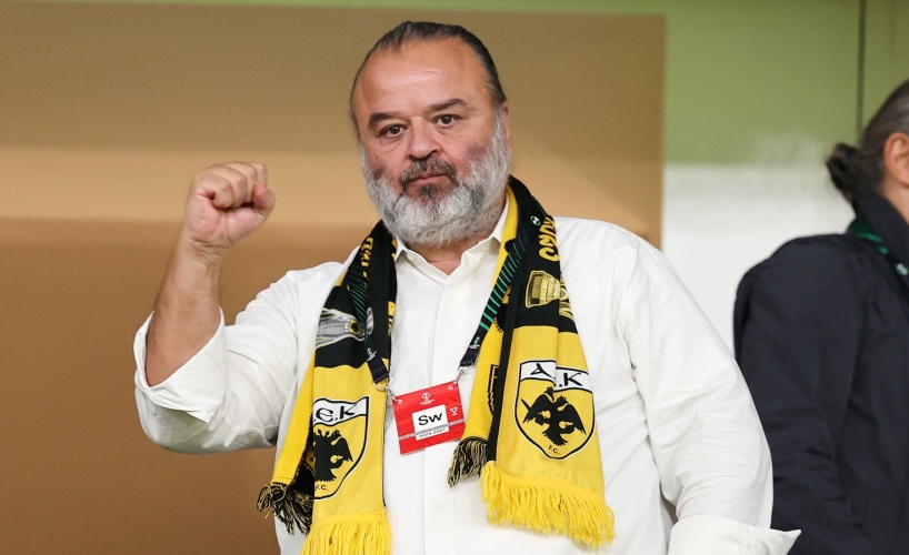 Ηλιόπουλος: «Τέλος το θέατρο και τα φαινόμενα απολυταρχισμού στο ποδόσφαιρο» Ηλιόπουλος: «Τέλος το θέατρο και τα φαινόμενα απολυταρχισμού στο ποδόσφαιρο»