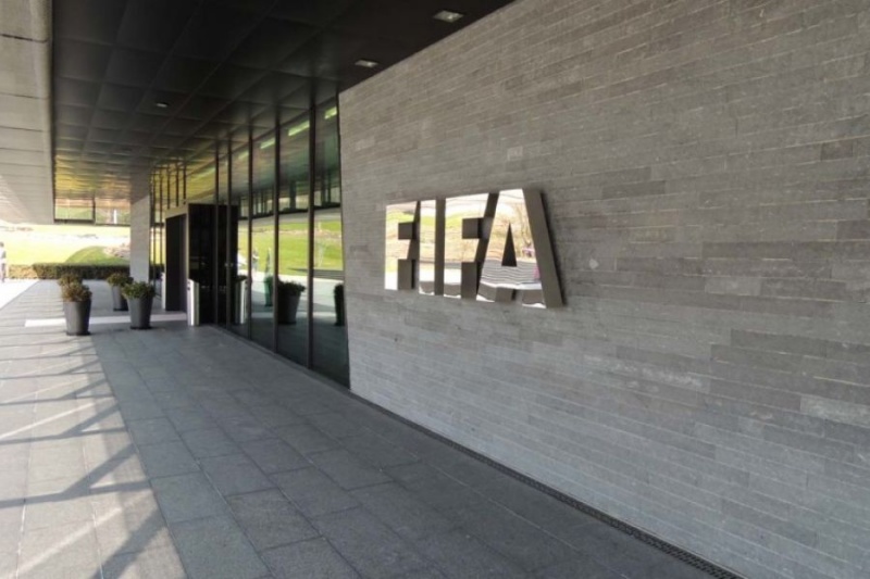 Εμπάργκο από τη FIFA στον ΑΠΟΕΛ - Δέκα υποθέσεις για Ανόρθωση, μία για Απόλλωνα, τέσσερις για Δόξα