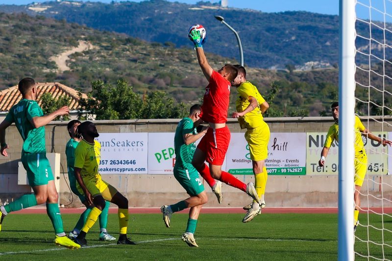 Ποστάρισμα για Ντένις (ΦΩΤΟΓΡΑΦΙΑ) | Thema Sports Αθλητικές Ειδήσεις