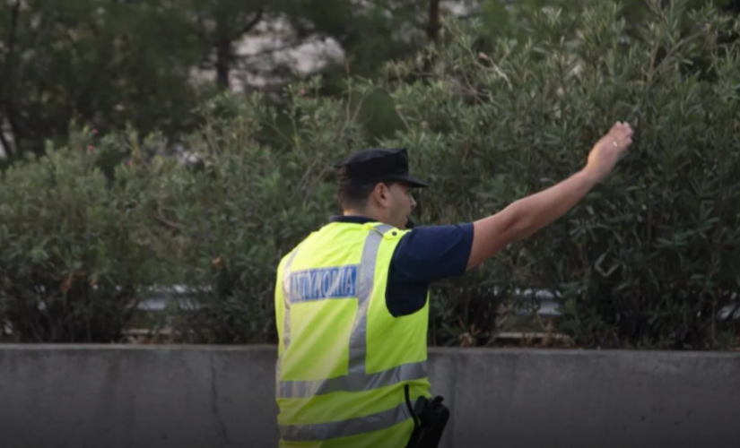 «Μπλόκα» παντού από την Κυπριακή Αστυνομία - Βγαίνει στους δρόμους, τι θα ελέγχει