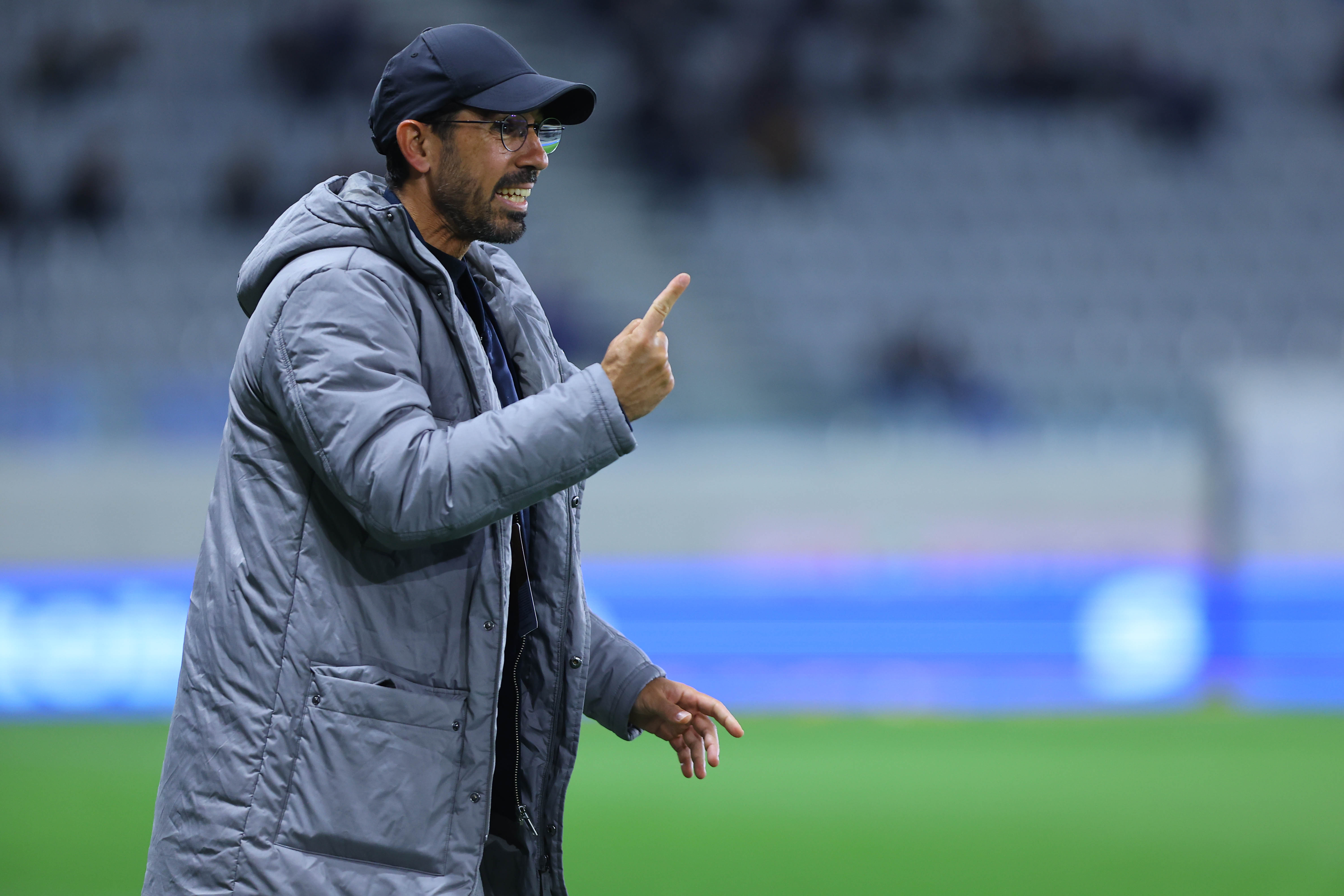 Με τον... οδηγό του τρένου - Σε λεμεσιανούς ρυθμούς ο Λοσάδα (ΦΩΤΟΓΡΑΦΙΑ)