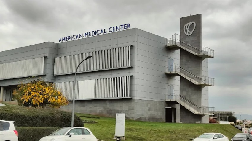 Πρωτοποριακή επέμβαση στην Κύπρο - Βιονικό χέρι χαρίζει ξανά το χαμόγελο σε ασθενή μετά από ακρωτηριασμό - Δείτε φωτογραφίες