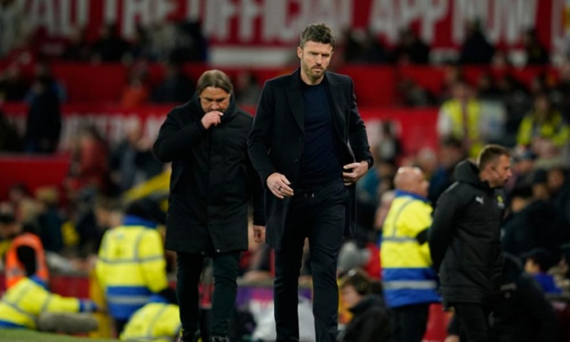 «ΒΡΑΖΟΥΝ» με τη διαιτησία στη Γιουνάιτεντ: «Ήταν ξεκάθαρο και σοκαριστικό λάθος...»