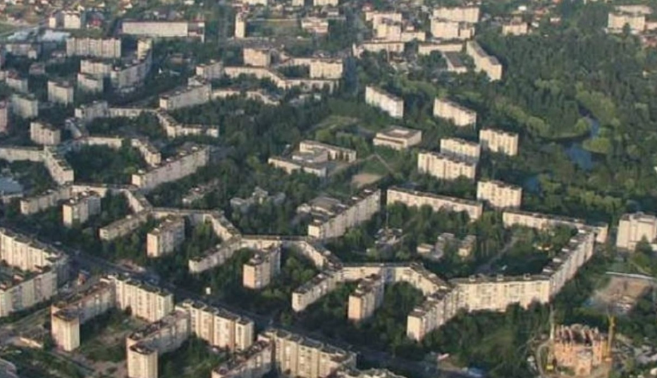 Το μεγαλύτερο κατοικημένο κτίριο στον κόσμο «κρύβεται» στην Ουκρανία: Στεγάζει πάνω από 10.000 κατοίκους 