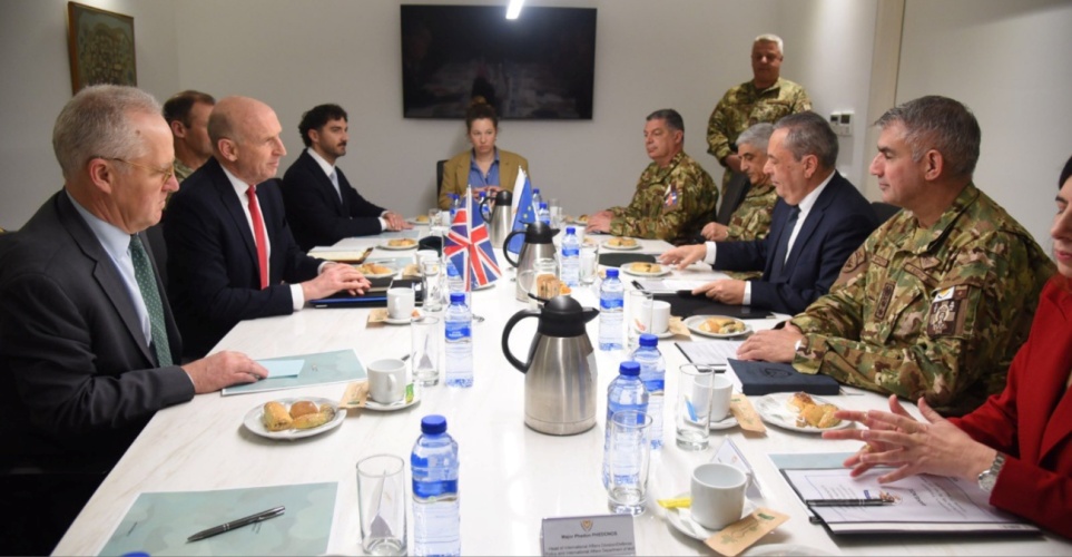 LIVE: Στάρμερ: «Θα γίνει χρήση των βάσεων μας μόνο σε περίπτωση άμυνας» - Νέος συναγερμός στο Ακρωτήρι