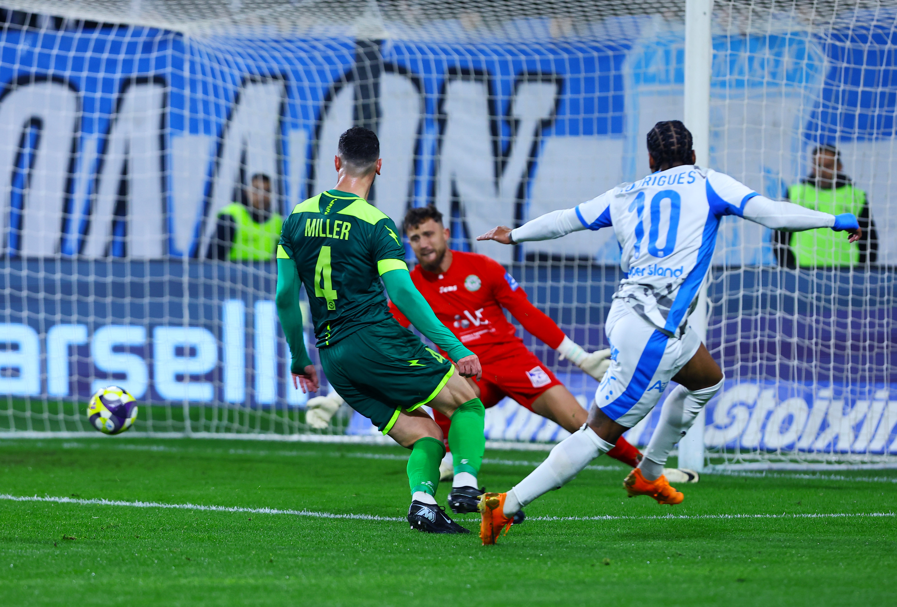 ΣΤΙΓΜΙΟΤΥΠΑ: Οι καλύτερες φάσεις από την αναμέτρησης Απόλλωνας-Ακρίτας (ΒΙΝΤΕΟ)