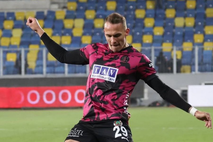 Κοντά στην Ομόνοια ο Jure Balkovec 