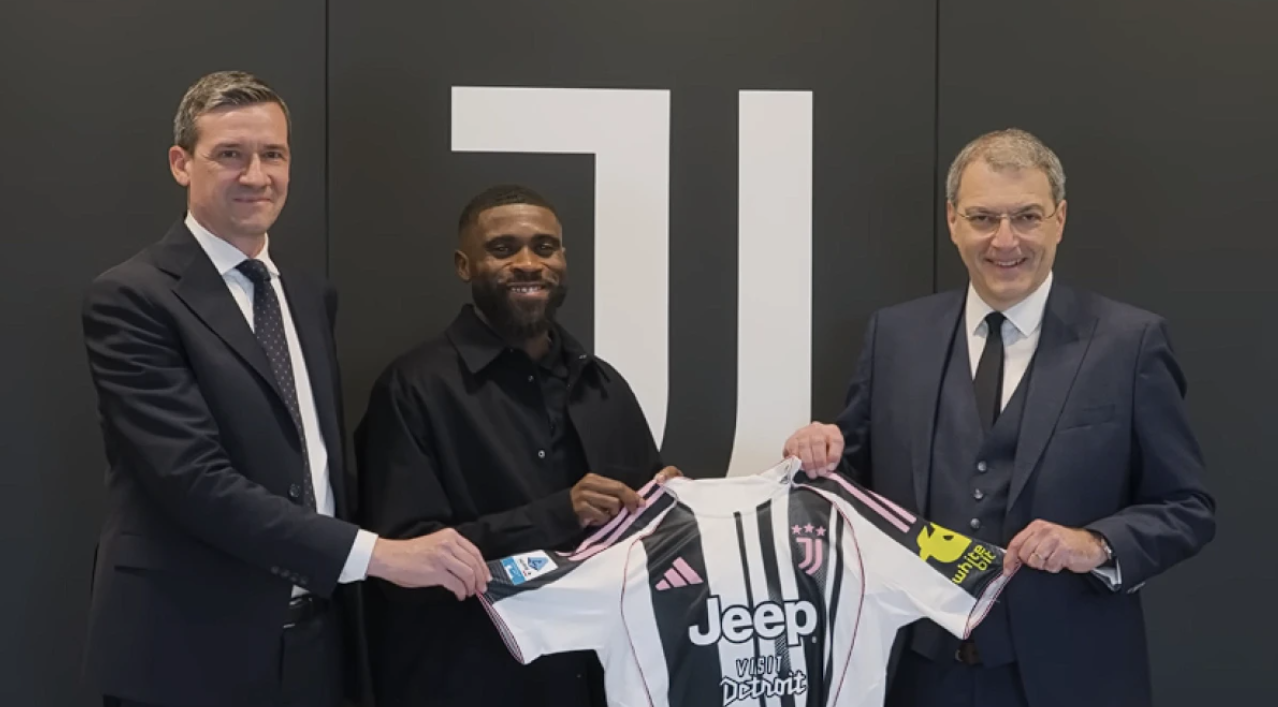 Συγκλονίζει παίκτης της Γιουβέντους: «Πέρασα μήνες κλεισμένος με τον προπονητή μου και τη γυναίκα μου»