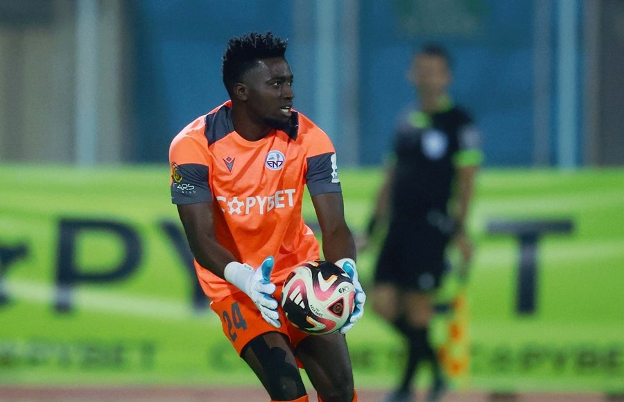 O Kράινζ έφυγε, ο Αντελέγιε επιστρέφει