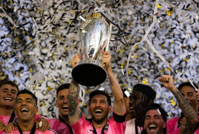 Μέσι από… χρυσάφι: Ο Αργεντινός άσος είναι ο πιο διακεκριμένος ποδοσφαιριστής όλων των εποχών