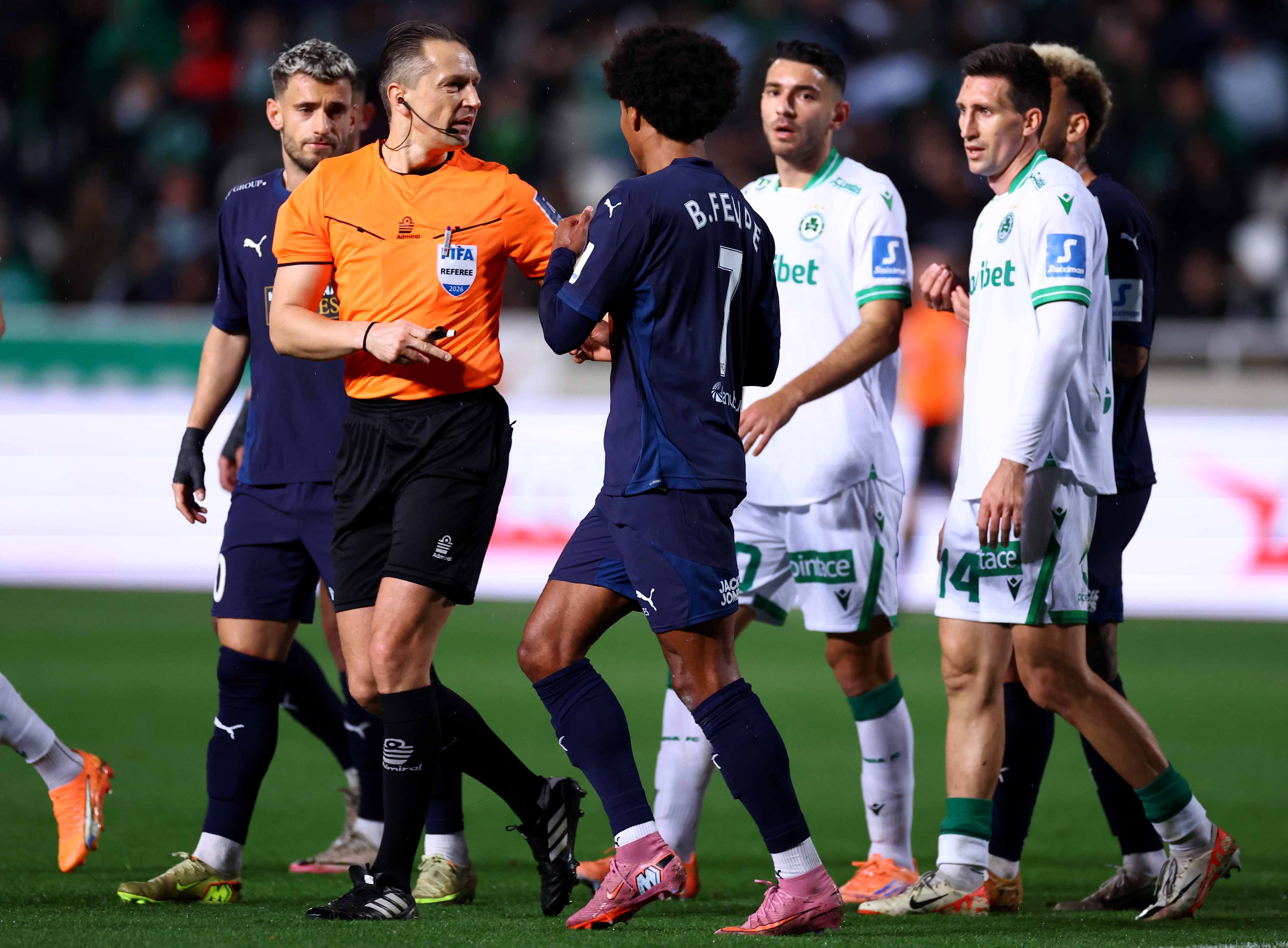 ΦΩΤΟΓΡΑΦΙΑ: Το ακυρωθέν γκολ-χέρι του Μπρούνο 