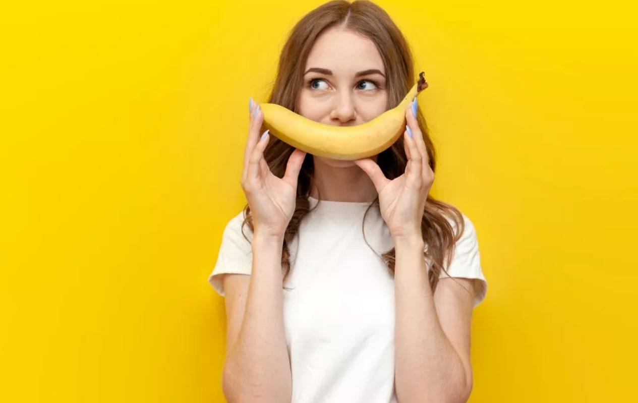 Το αγαπημένο κίτρινο φρούτο που «κατηγορείται» συχνά – Ποια είναι η αλήθεια