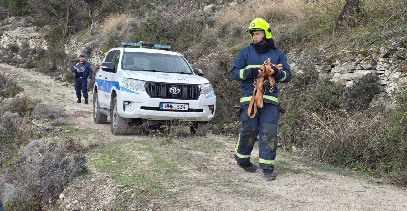 Εικόνες από το σημείο της τραγωδίας: Έτσι σκοτώθηκε ο 32χρονος Στυλιανός – Το όχημα του έπεσε σε χαράδρα