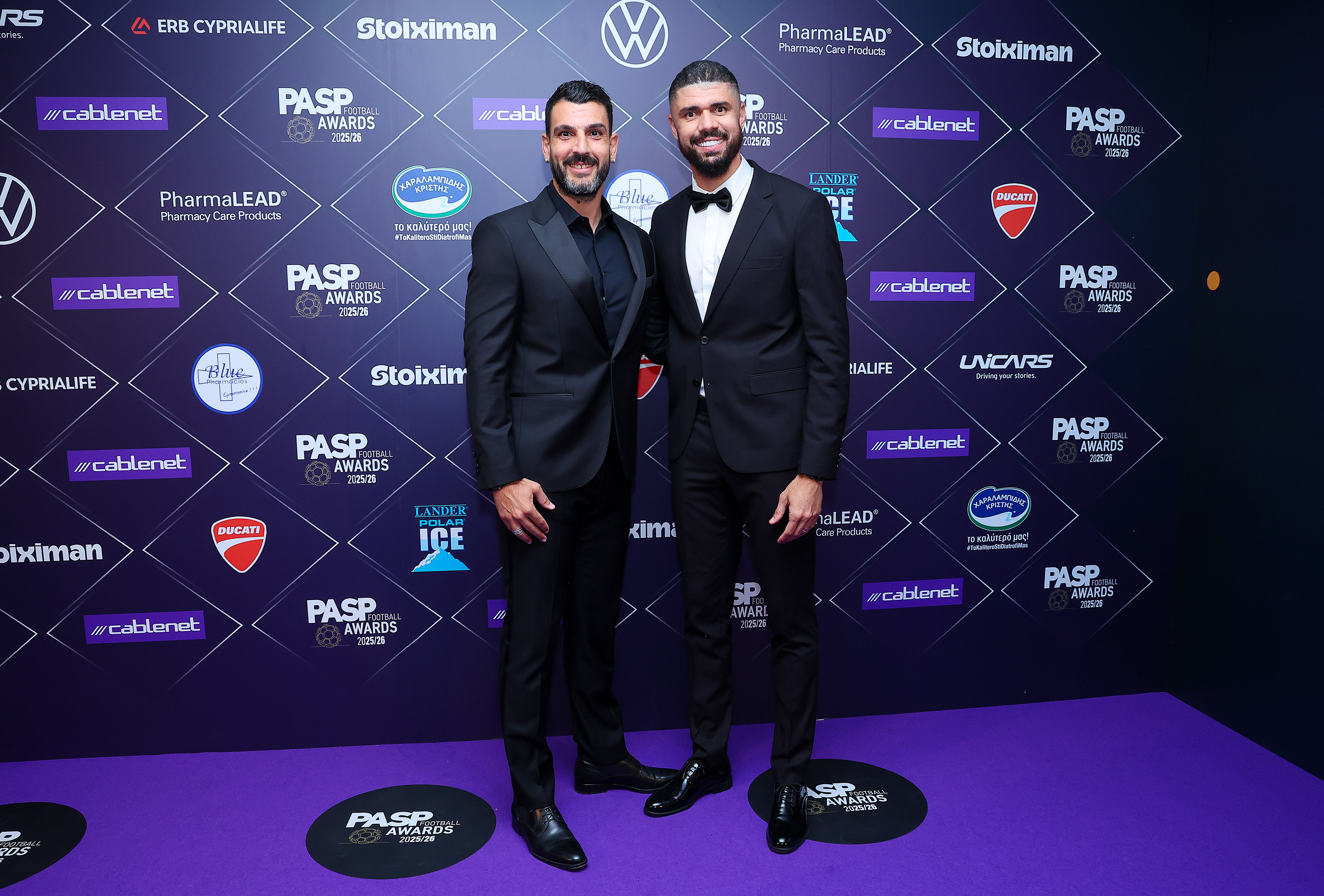 Φαμπιάνο: Στα PASP Awards με τη σύζυγό του και η πόζα με τον Γιώργο Μεκρή! (ΦΩΤΟΓΡΑΦΙΕΣ)
