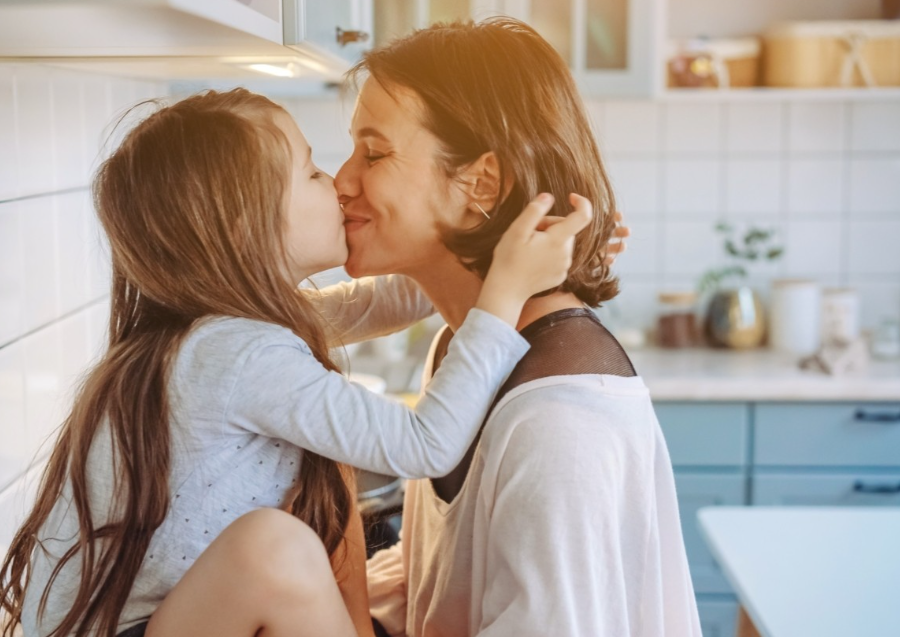 Oι 9 συνήθειες που κάνουν πιο ευτυχισμένα τα παιδιά