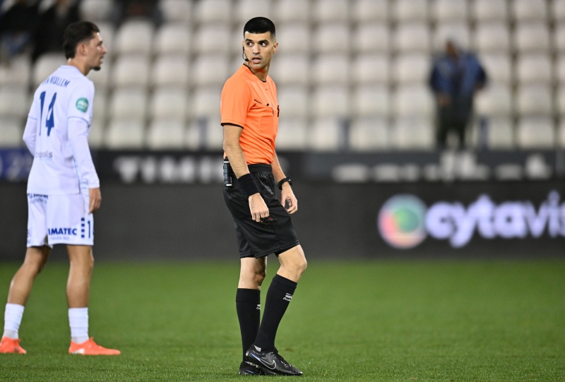 Παρέμβαση VARίστα για το πέναλτι του Απόλλωνα - Δεν άλλαξε απόφαση ο διαιτητής!