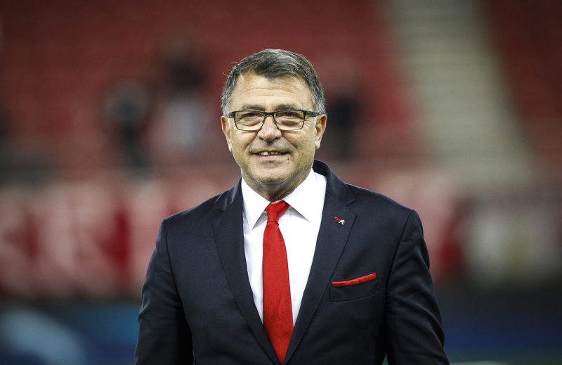 Επέστρεψε στους πάγκους ο Τάκης Λεμονής! Αυτή είναι η νέα του ομάδα… (ΒΙΝΤΕΟ)