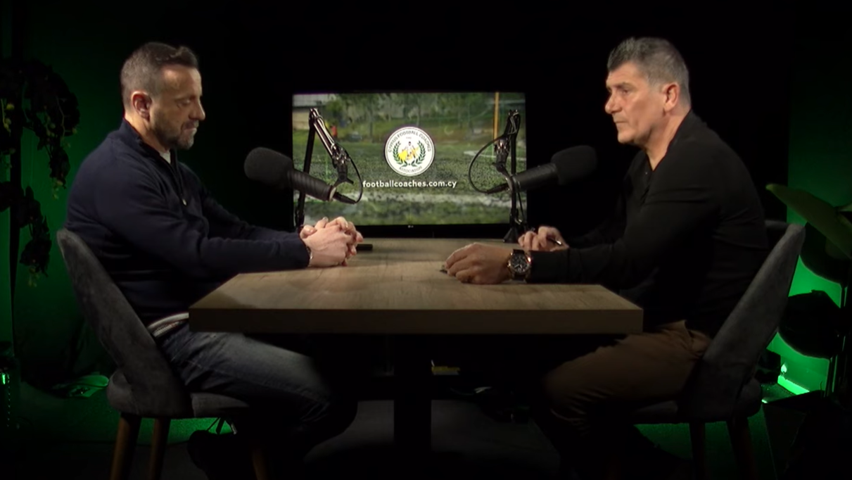 ΜΑΝΤΖΙΟΣ: «Γι αυτό πρέπει να παίζει ένας Κύπριος κάτω των 21 ετών…» (ΒΙΝΤΕΟ)