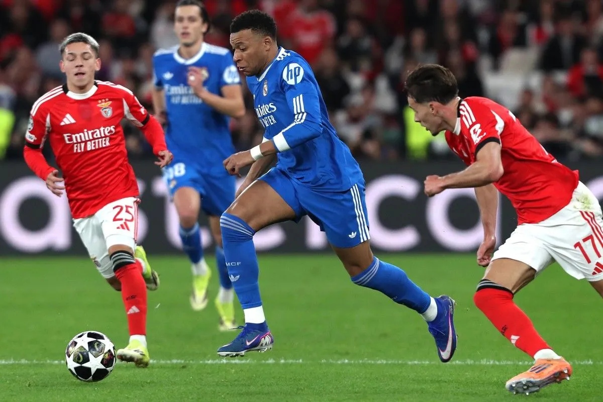 Έξαλλος Εμπαπέ προς Πρεστιάνι: «Είσαι ένας γ@@@μένος ρατσιτσής» (BINTEO)