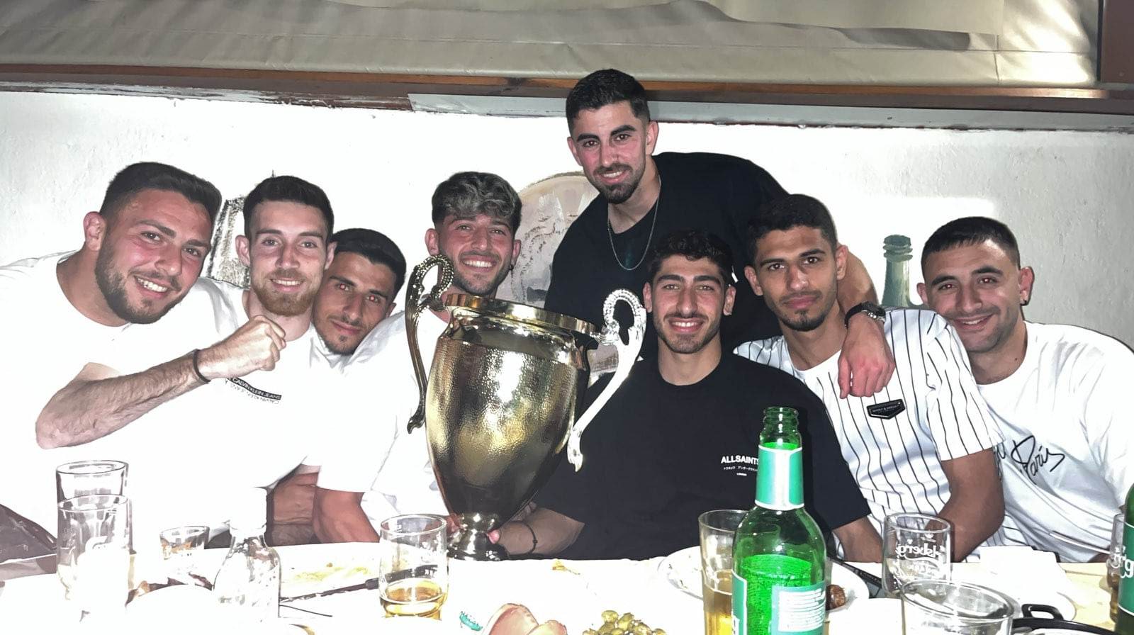 Στα χάι τους οι πρωταθλητές του Διγενή - Αγκαλιά με το τρόπαιο σε νυχτερινό κέντρο! (ΦΩΤΟΓΡΑΦΙΕΣ)