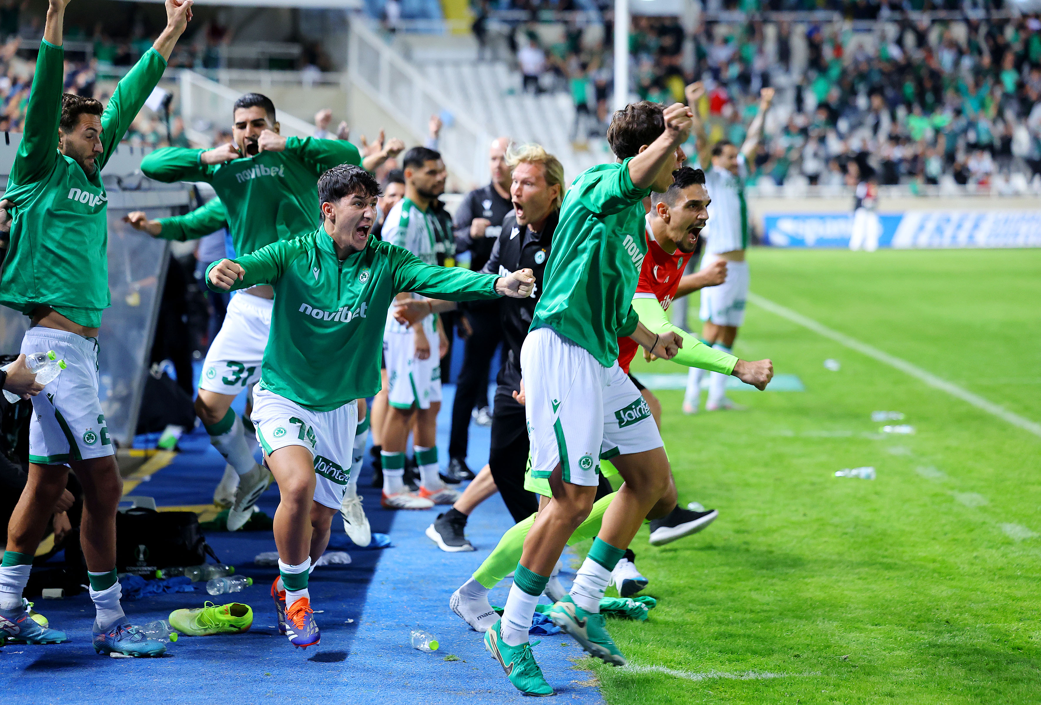 Η ΠΑΡΑΚΑΜΕΡΑ της Ομόνοιας από το «μαγικό» 2-1 επί της Πάφου στο ντέρμπι κορυφής! (ΒΙΝΤΕΟ) Η ΠΑΡΑΚΑΜΕΡΑ της Ομόνοιας από το «μαγικό» 2-1 επί της Πάφου στο ντέρμπι κορυφής! (ΒΙΝΤΕΟ)