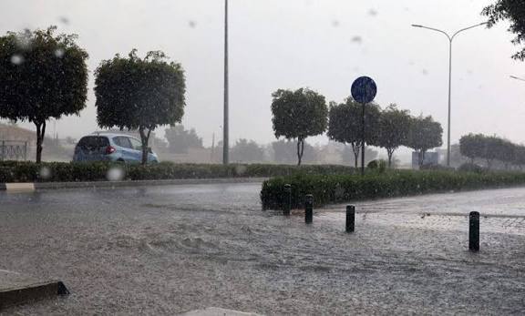 Θα φτάσει στην Κύπρο η κακοκαιρία της Κρήτης; - Ποιες περιοχές θα επηρεαστούν απόψε και αύριο από ισχυρές καταιγίδες