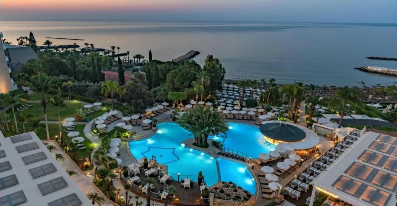 Καλοκαιρινές δουλειές στην Κύπρο: Οι θέσεις με τους καλύτερους μισθούς - Πώς να αυξήσεις τις απολαβές σου