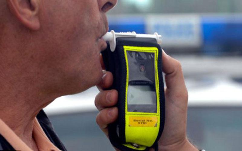 Νέα «καμπάνα» για οδηγούς: Σου παίρνουν το δίπλωμα επί τόπου - Τι αλλάζει από σήμερα