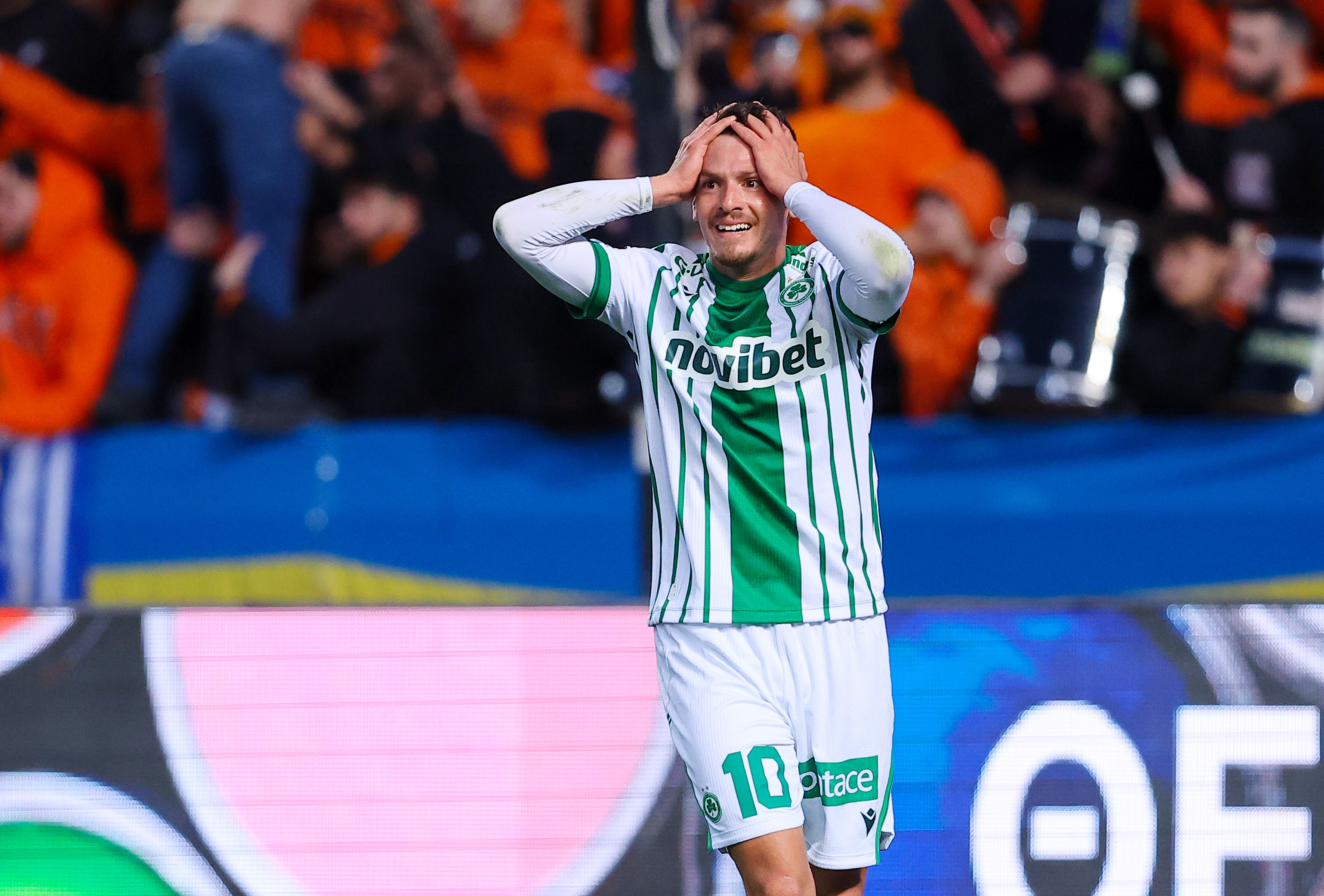 «Πράσινο» μήνυμα - «Πρέπει να αφήσουμε πίσω μας την σημερινή μέρα»