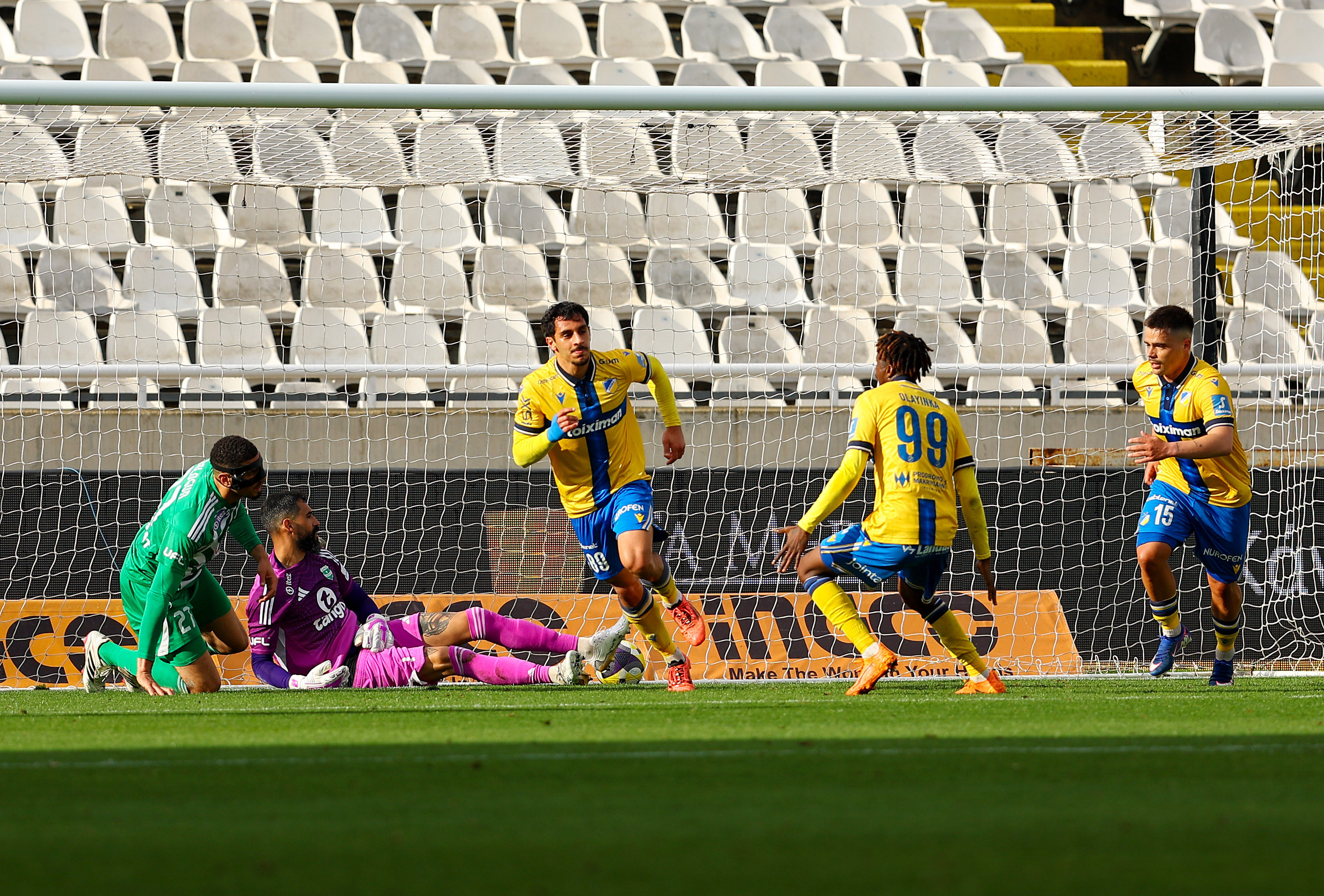 To... κάρφωσε ο Κούτσακος! (ΒΙΝΤΕΟ)