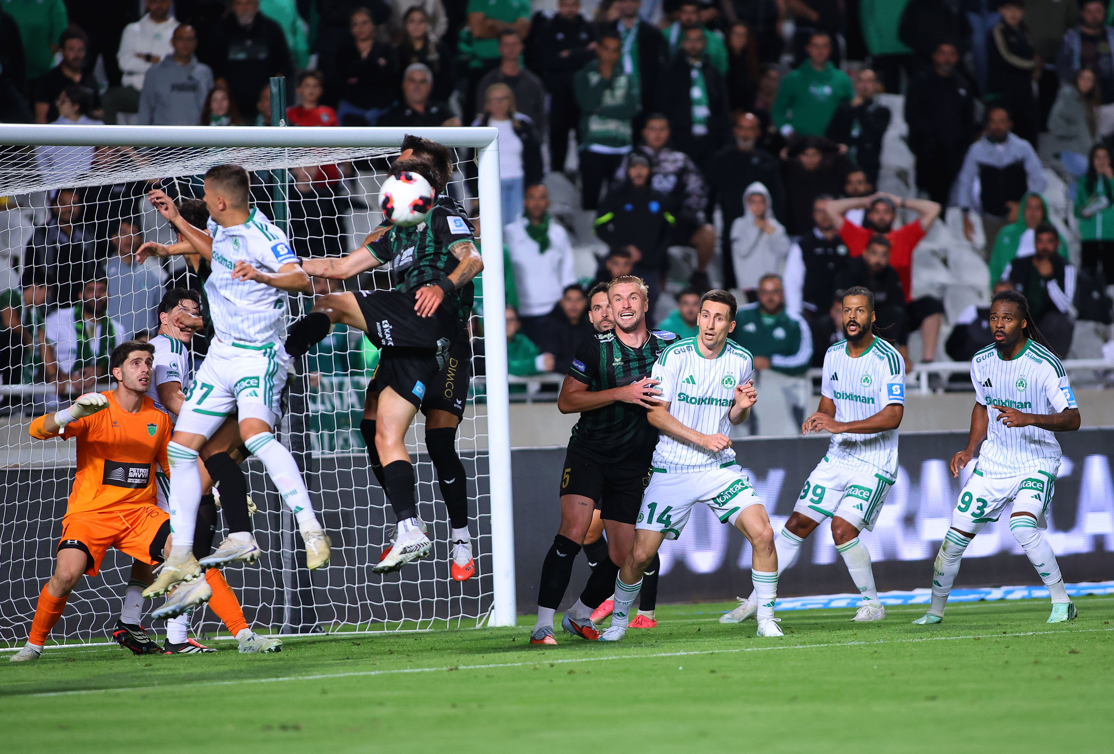 OMONOIA: Η παρακάεμερα της ισοπαλίας απέναντι στον Ολυμπιακό (ΒΙΝΤΕΟ)