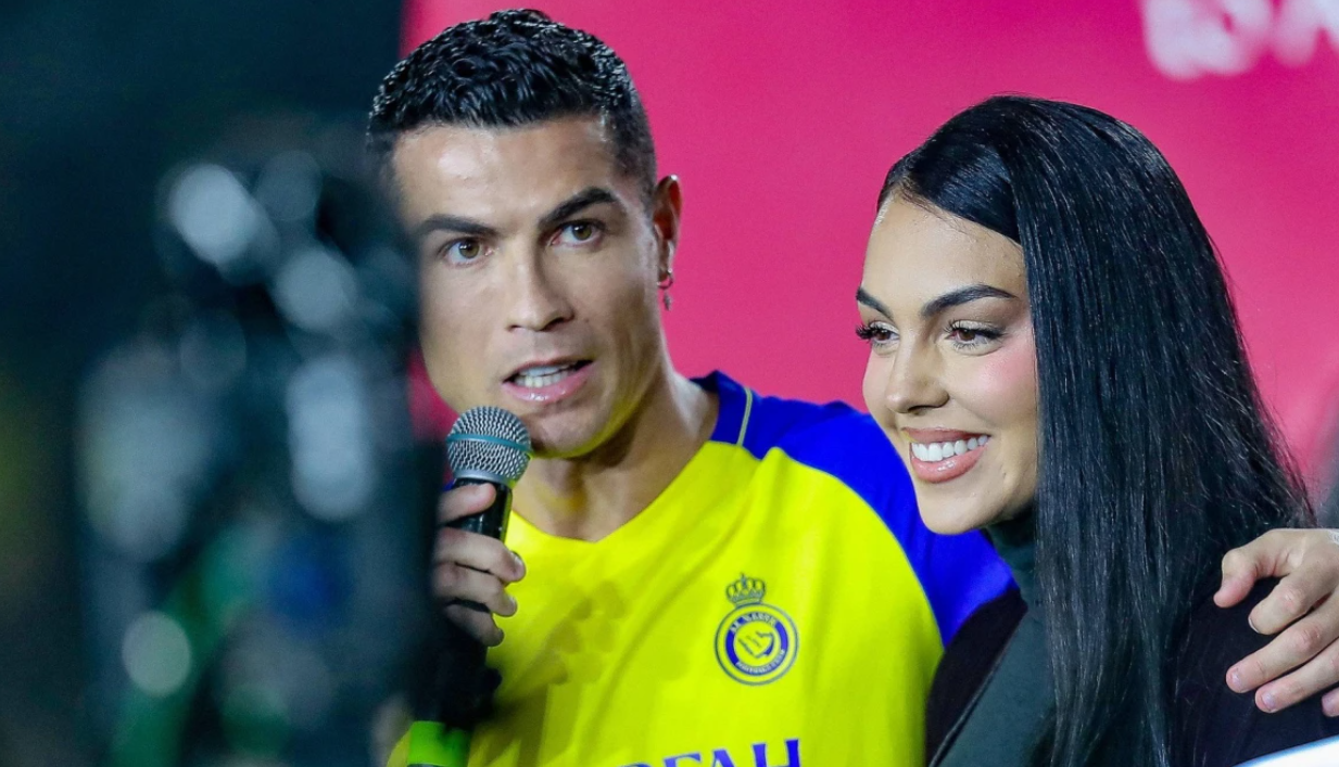 Η ζωή του Κριστιάνο Ρονάλντο και της Χεορχίνα: Ο αυστηρός νόμος που καταπάτησαν στη Σαουδική Αραβία και τα μυθικά χρήματα