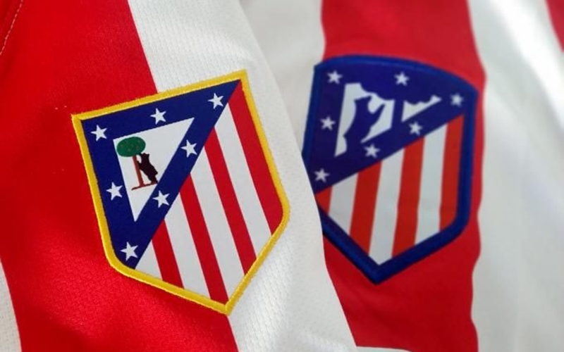 Η Ατλέτικο επαναφέρει το παλιό σήμα της, υπό την πίεση των οπαδών